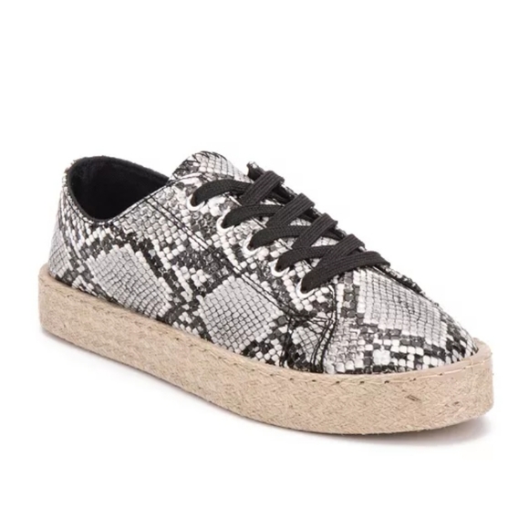 Olivia Miller Shoes - Olivia Miller Step on It Sneakers Snake -6